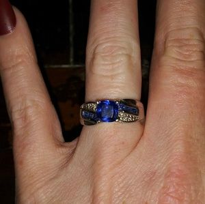 Sterling silver ring with diamonds and rhinestones